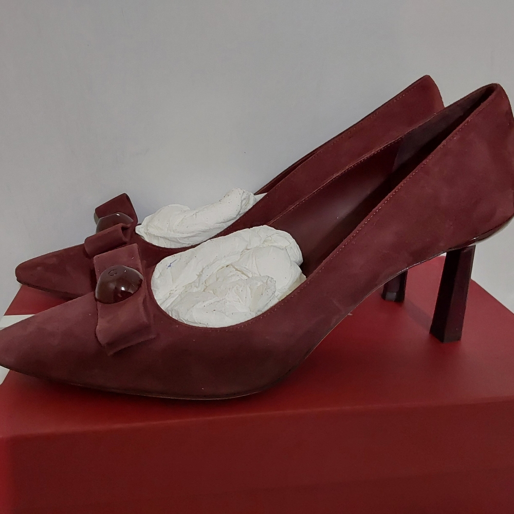 Salvatore Ferragamo Dark Maroon Suede Bow Pumps - Picture 10 of 16